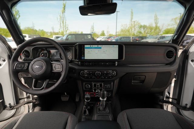 New 2024 Jeep Wrangler Unlimited Rubicon w/ Capability Package AWD/4WD image 21