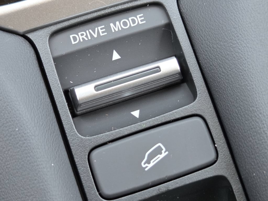 New 2027 Honda HR-V EX-L image 9