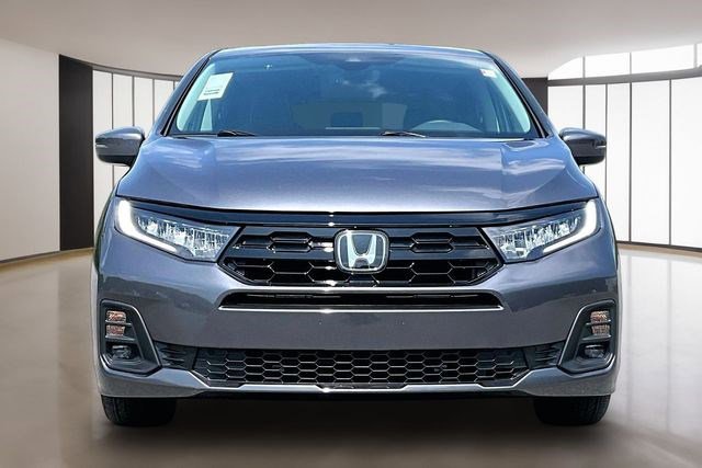 Certified 2025 Honda Odyssey Touring image 2