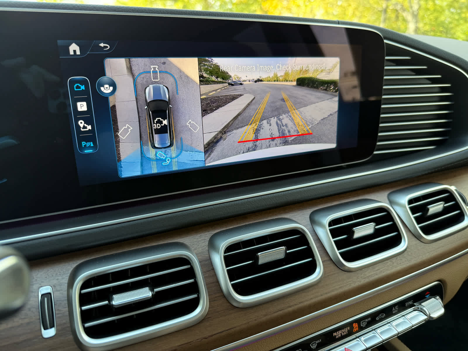 New 2026 Mercedes-Benz GLS 450 4MATIC image 16