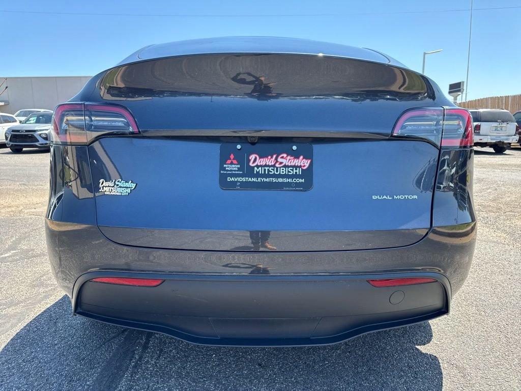 Used 2024 Tesla Model Y Long Range AWD/4WD image 5
