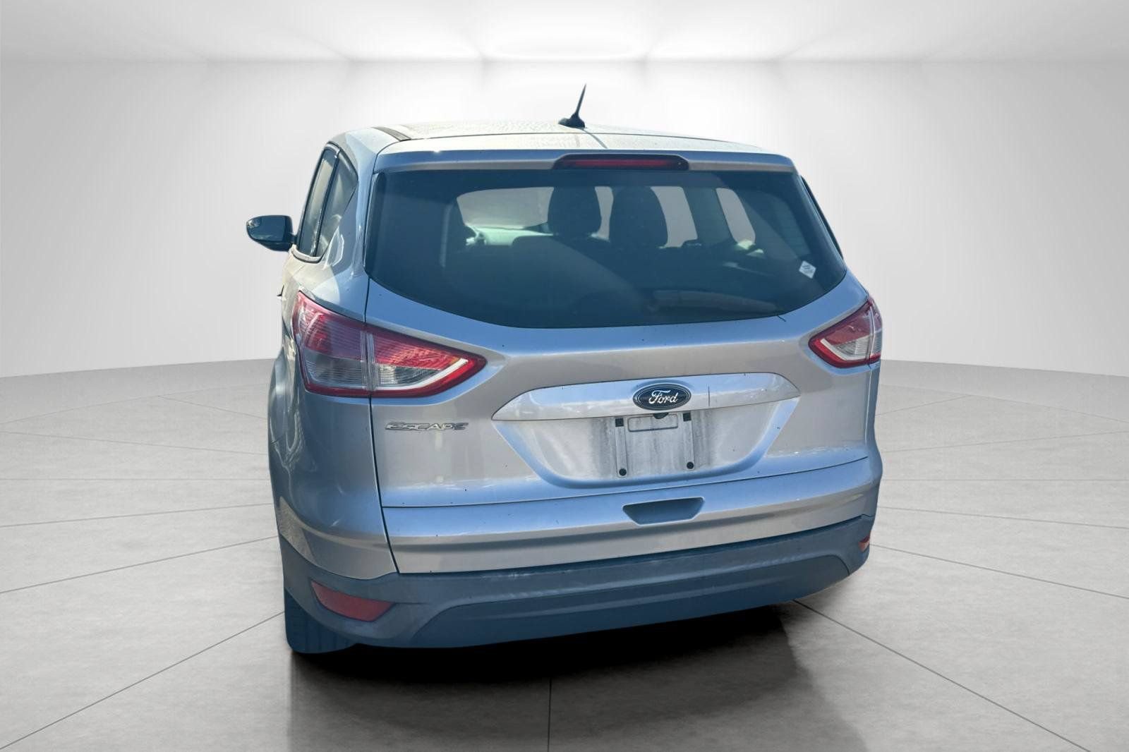 Used 2015 Ford Escape S FWD image 5