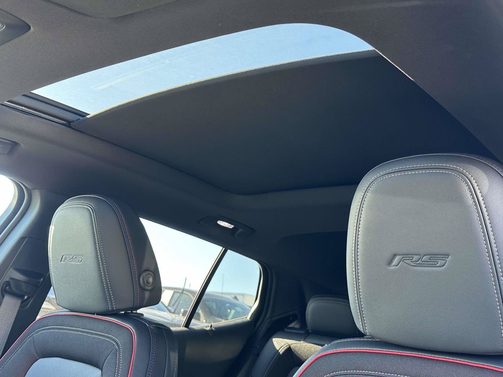 New 2026 Chevrolet Equinox EV RS FWD image 9