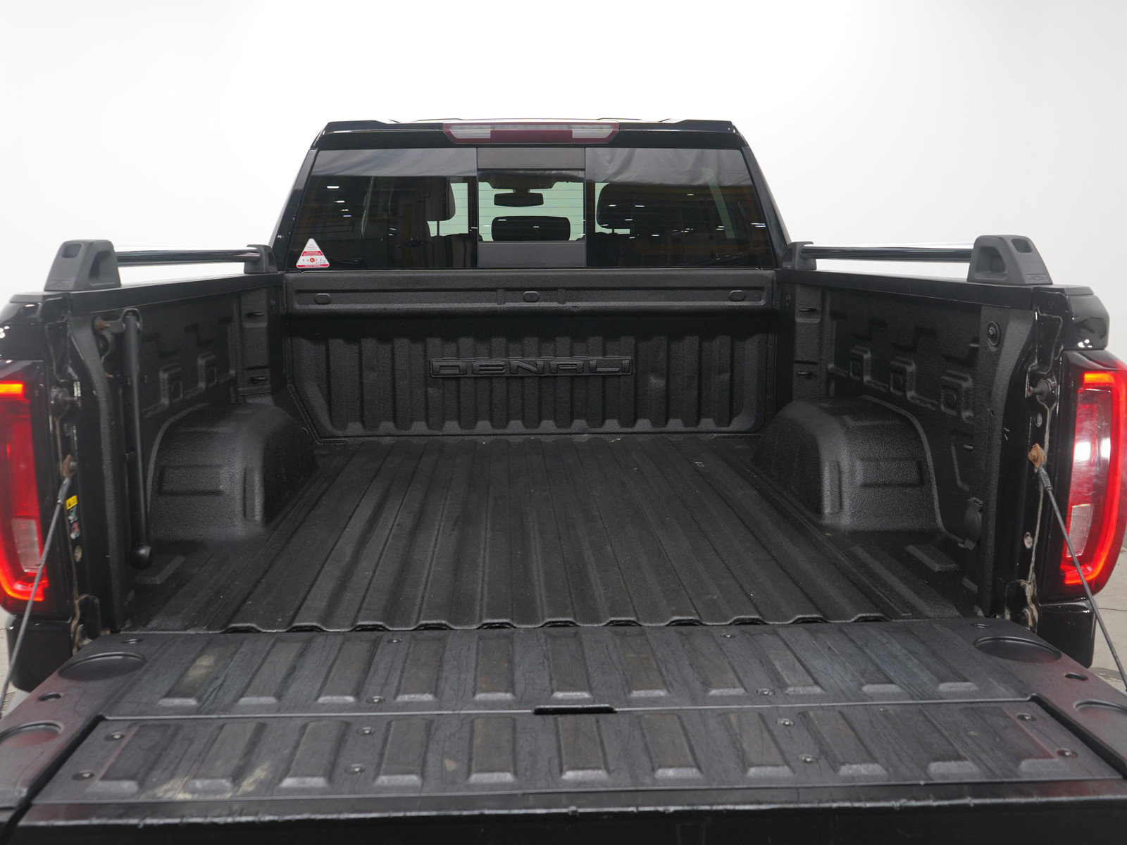 Used 2019 GMC Sierra 1500 Denali image 11