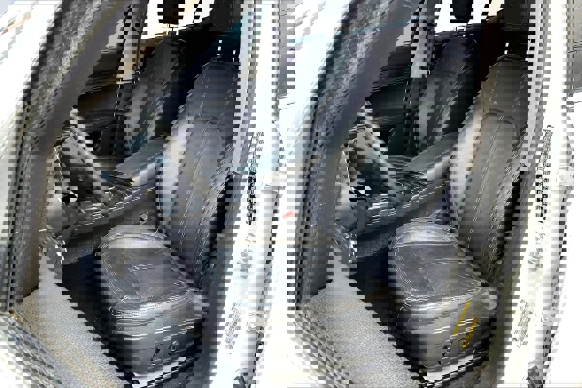 Used 2018 Alfa Romeo Stelvio AWD image 24