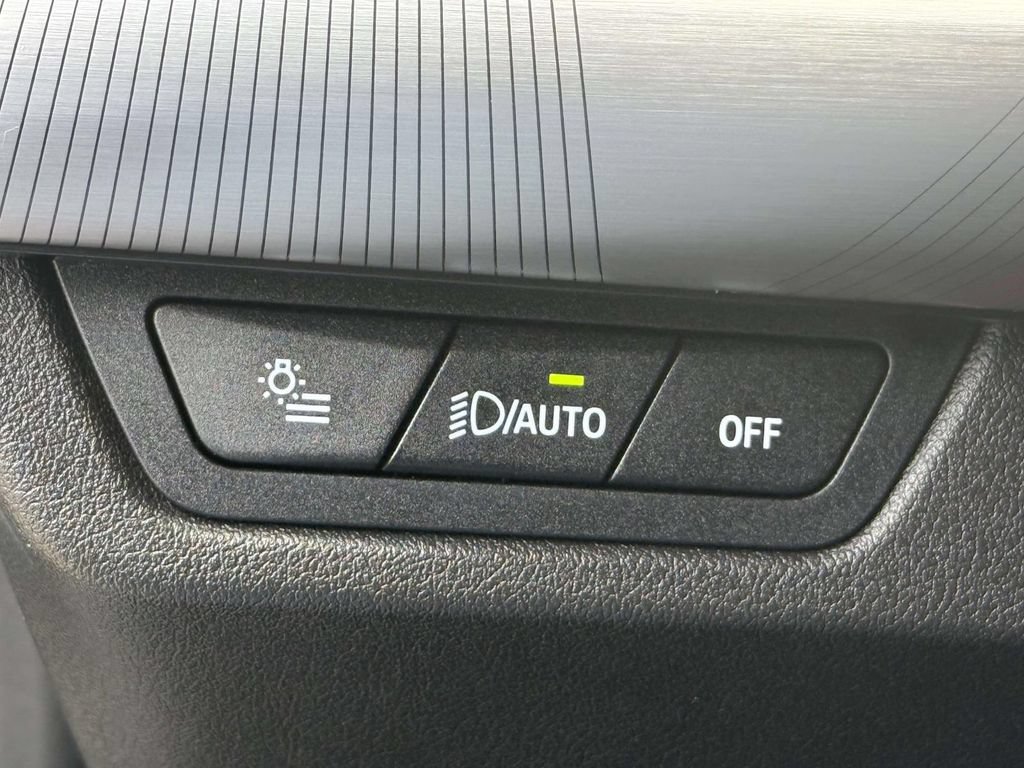 Used 2024 BMW X2 M35i AWD/4WD image 24