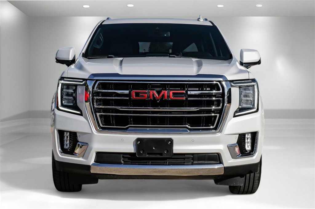 Used 2022 GMC Yukon XL SLT image 4