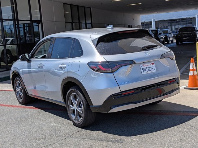 Used 2025 Honda HR-V EX-L image 8