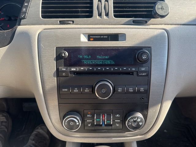 Used 2007 Chevrolet Impala LTZ image 16