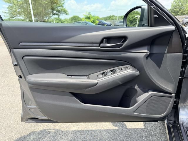New 2026 Nissan Altima 2.5 SV w/ SV Special Edition Package FWD image 14