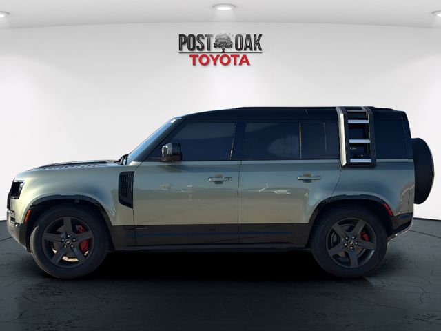 Used 2023 Land Rover Defender 110 X image 4