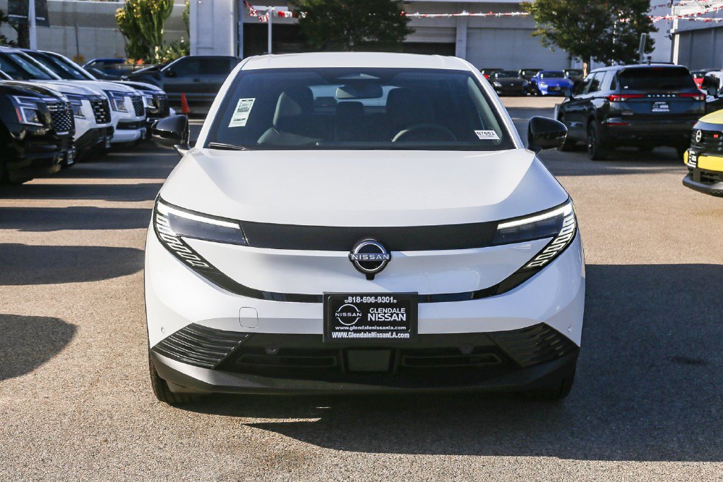 New 2026 Nissan Leaf SV+ w/ Illuminated Package FWD image 2