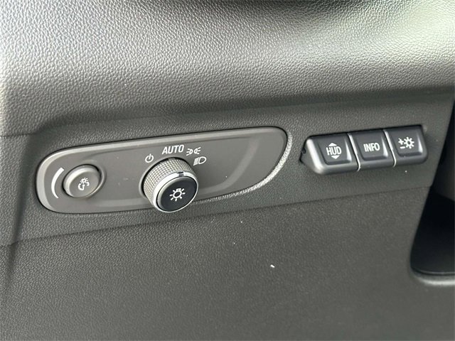 Used 2023 Buick Envision Essence w/ Technology Package I image 24