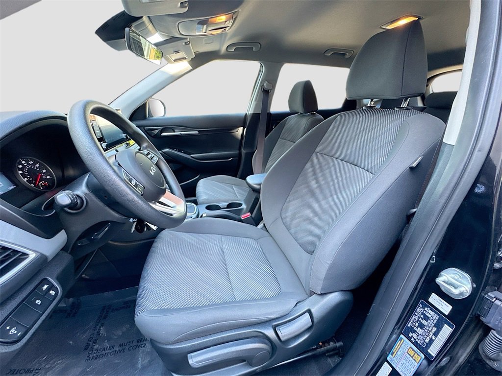 Used 2023 Kia Seltos LX image 18