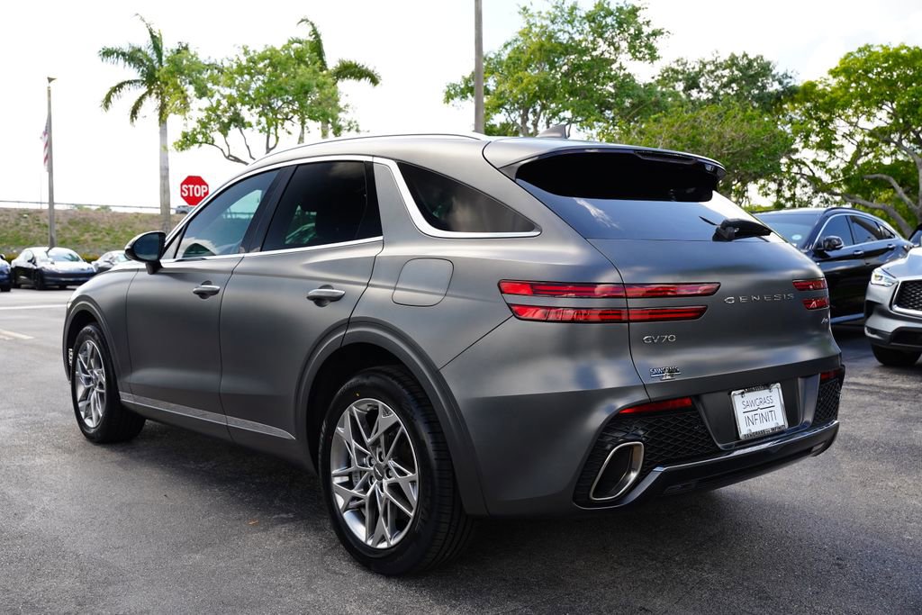 Used 2023 Genesis GV70 2.5T w/ Select Package image 16