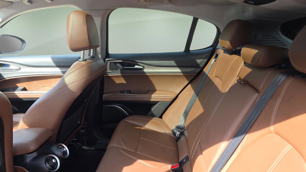 Used 2021 Alfa Romeo Stelvio Ti image 16