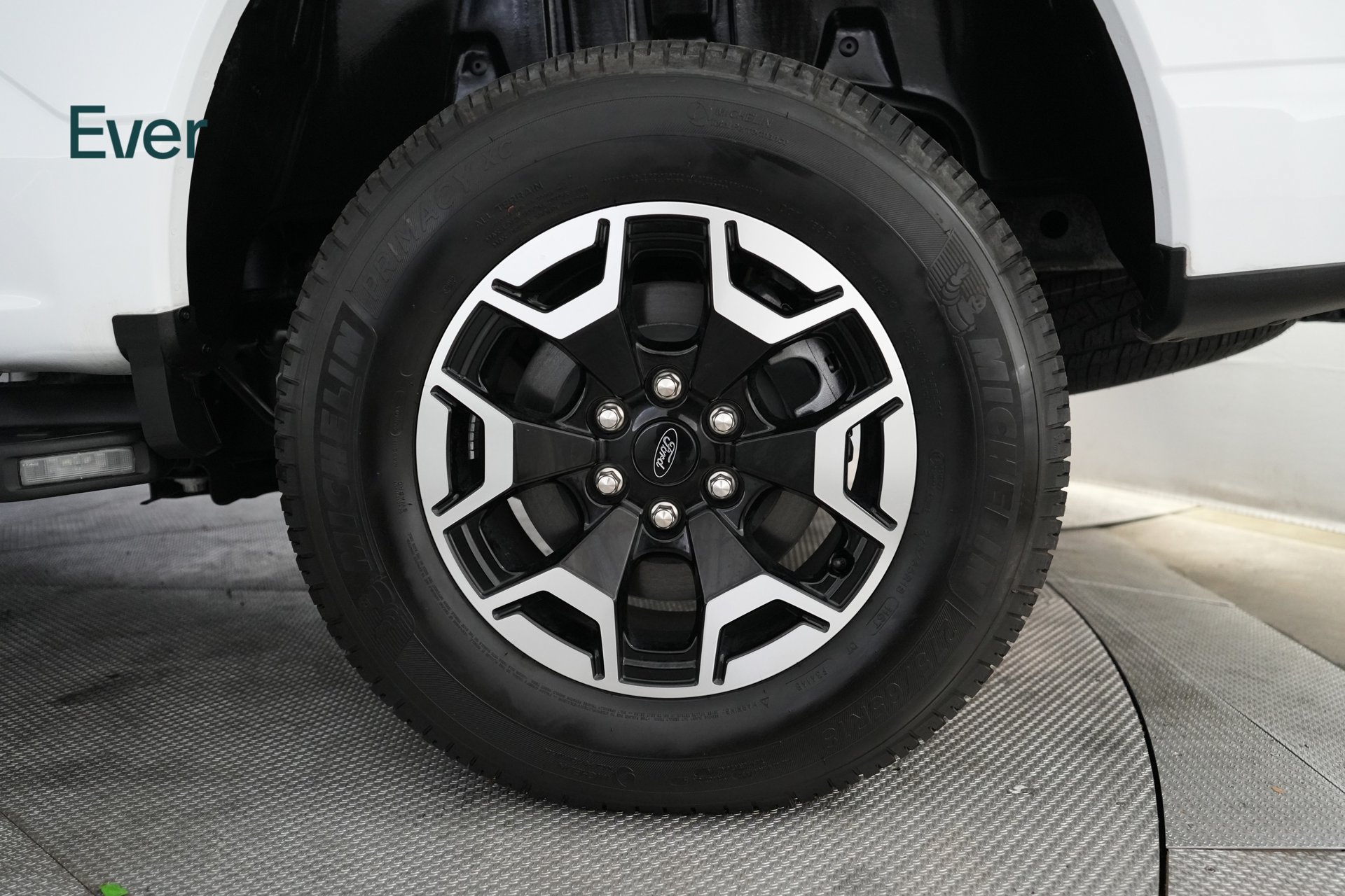 Used 2023 Ford F150 Lightning XLT AWD/4WD image 10