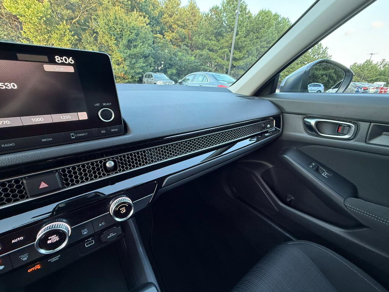 Used 2022 Honda Civic LX image 26