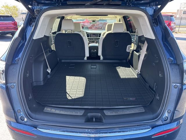 Used 2024 Buick Enclave Avenir w/ Avenir Technology Package image 5
