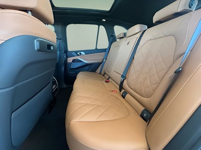 New 2026 BMW X5 xDrive40i w/ Climate Comfort Package AWD/4WD image 20