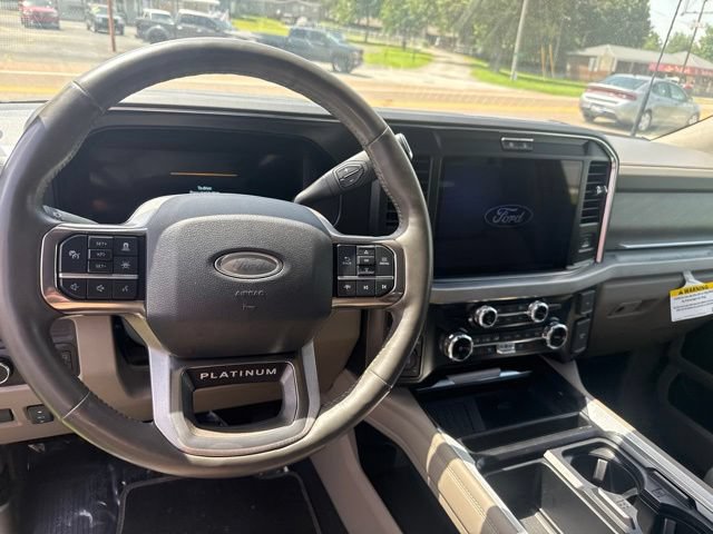 Used 2025 Ford F450 Platinum w/ Platinum Plus Package AWD/4WD image 24