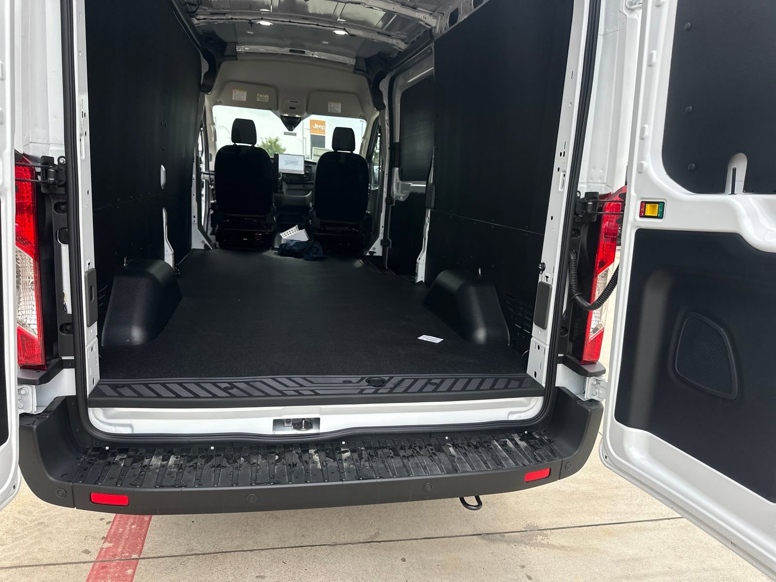 New 2026 Ford Transit 250 148 Medium Roof w/ Load Area Protection Package image 21