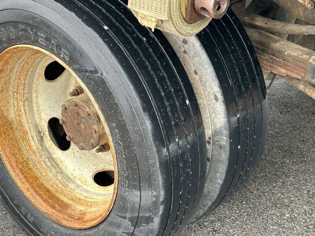 Used 2015 Ford F550 2WD Regular Cab Super Duty image 9