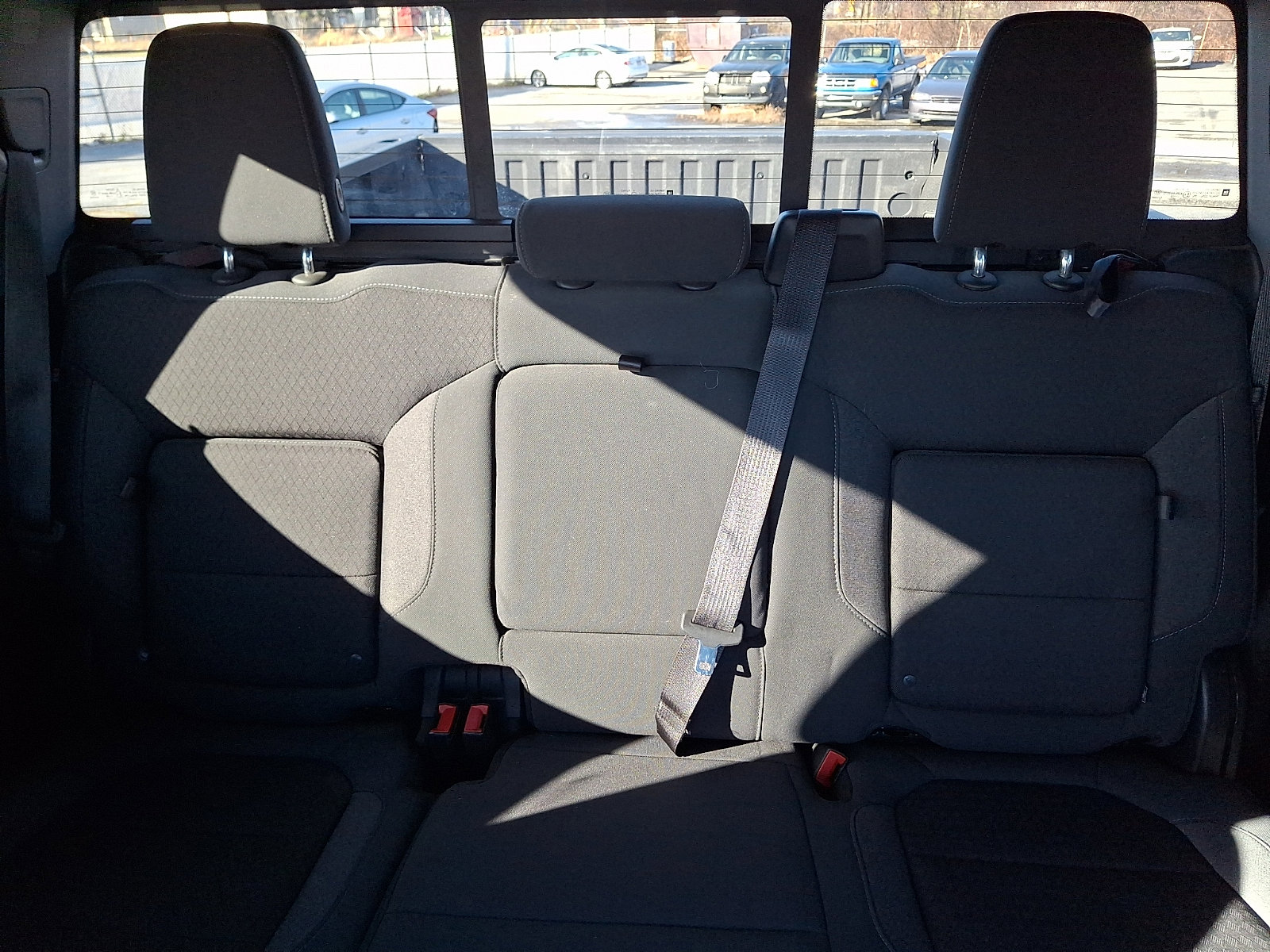 Used 2021 Chevrolet Silverado 1500 LT image 19