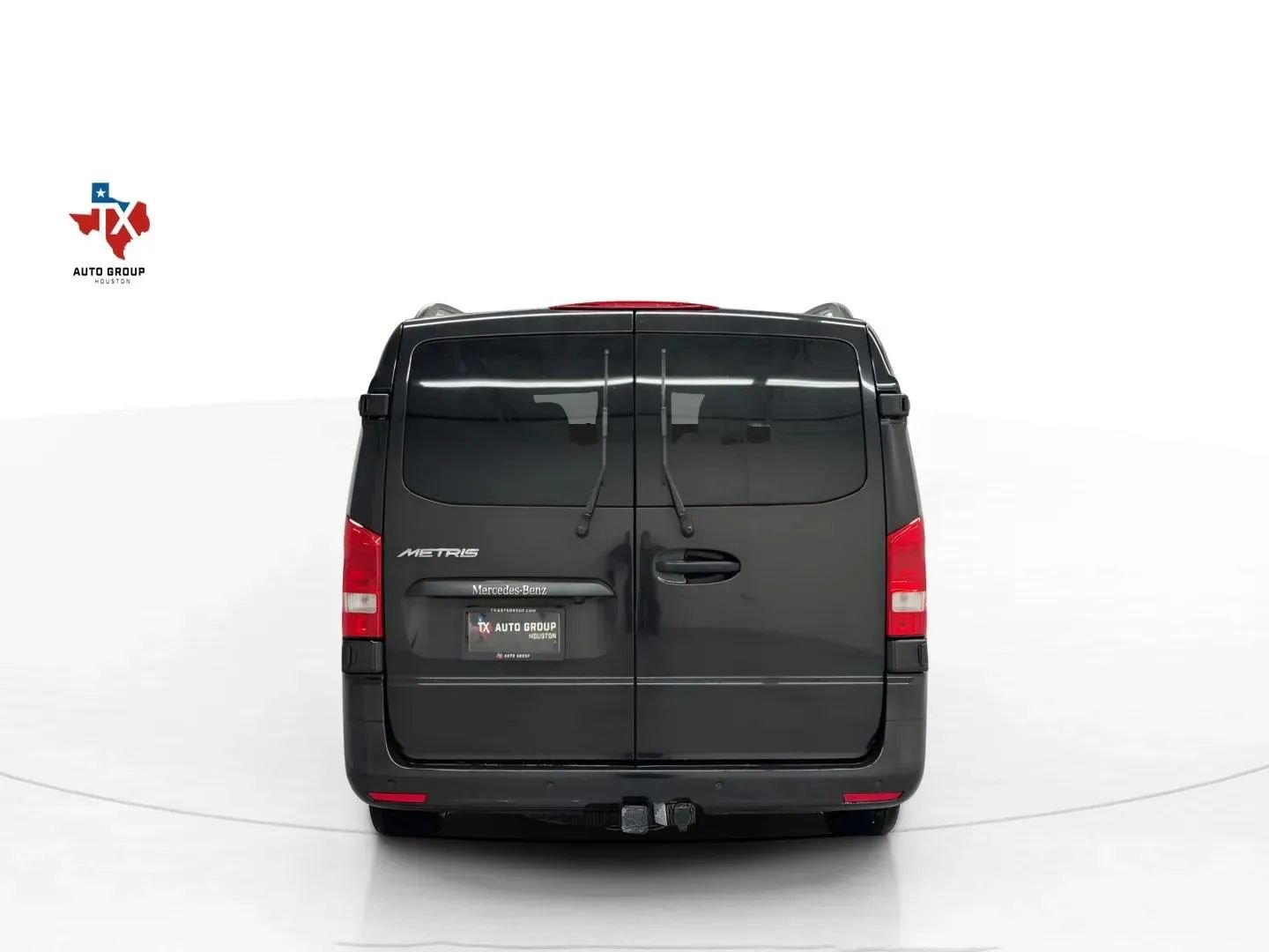 Used 2016 Mercedes-Benz Metris Passenger image 7