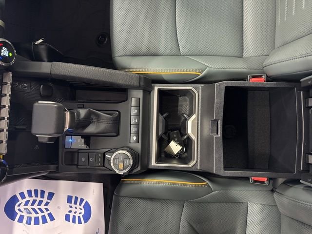 Used 2025 Toyota Tacoma Trailhunter image 35