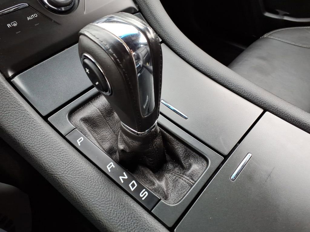 Used 2013 Ford Taurus SEL FWD image 20