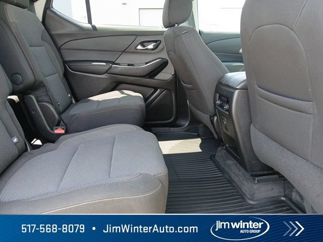 Used 2021 Chevrolet Traverse LT FWD image 13