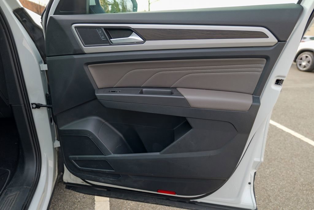 Used 2022 Volkswagen Atlas SE image 36