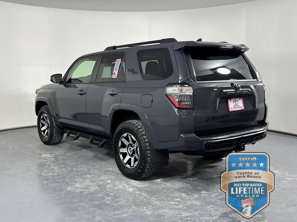 Certified 2024 Toyota 4Runner TRD Off-Road Premium w/ Moonroof Package AWD/4WD image 4