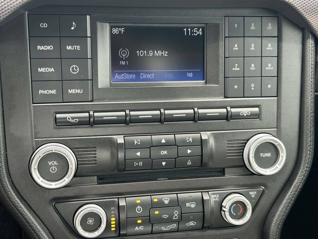 Used 2015 Ford Mustang GT RWD image 21