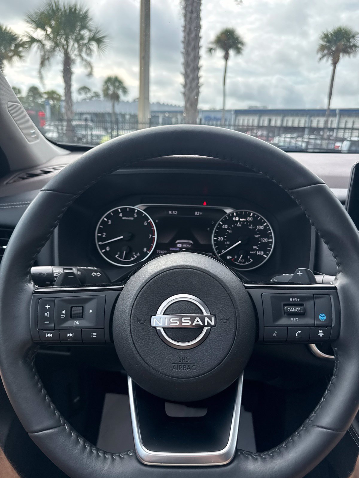Used 2022 Nissan Rogue SL w/ SL Premium Package FWD image 26