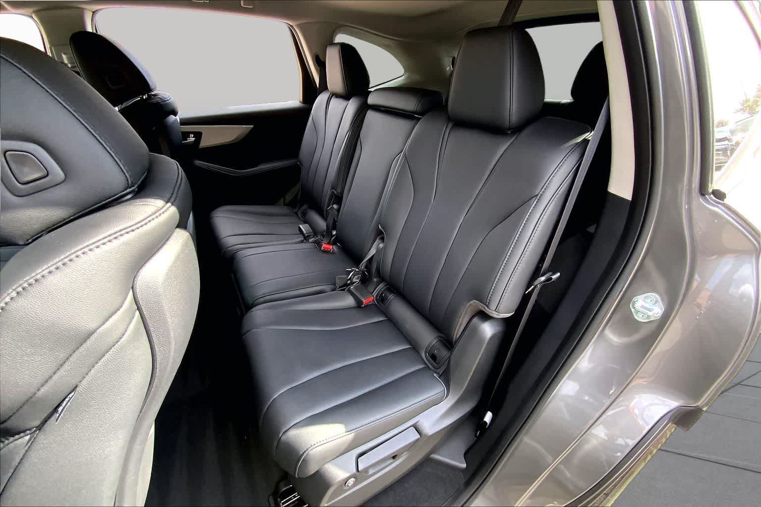 Used 2026 Acura MDX FWD image 36
