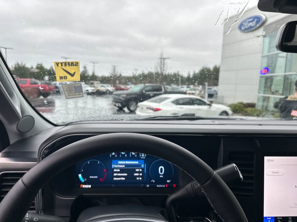 Used 2025 Ford F350 Lariat w/ Camper Package AWD/4WD image 13