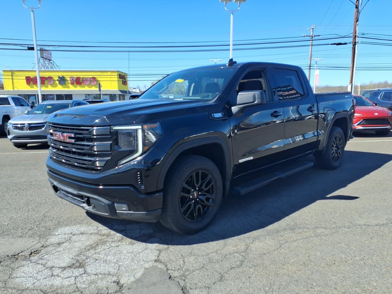 Used 2022 GMC Sierra 1500 Elevation AWD/4WD image 8