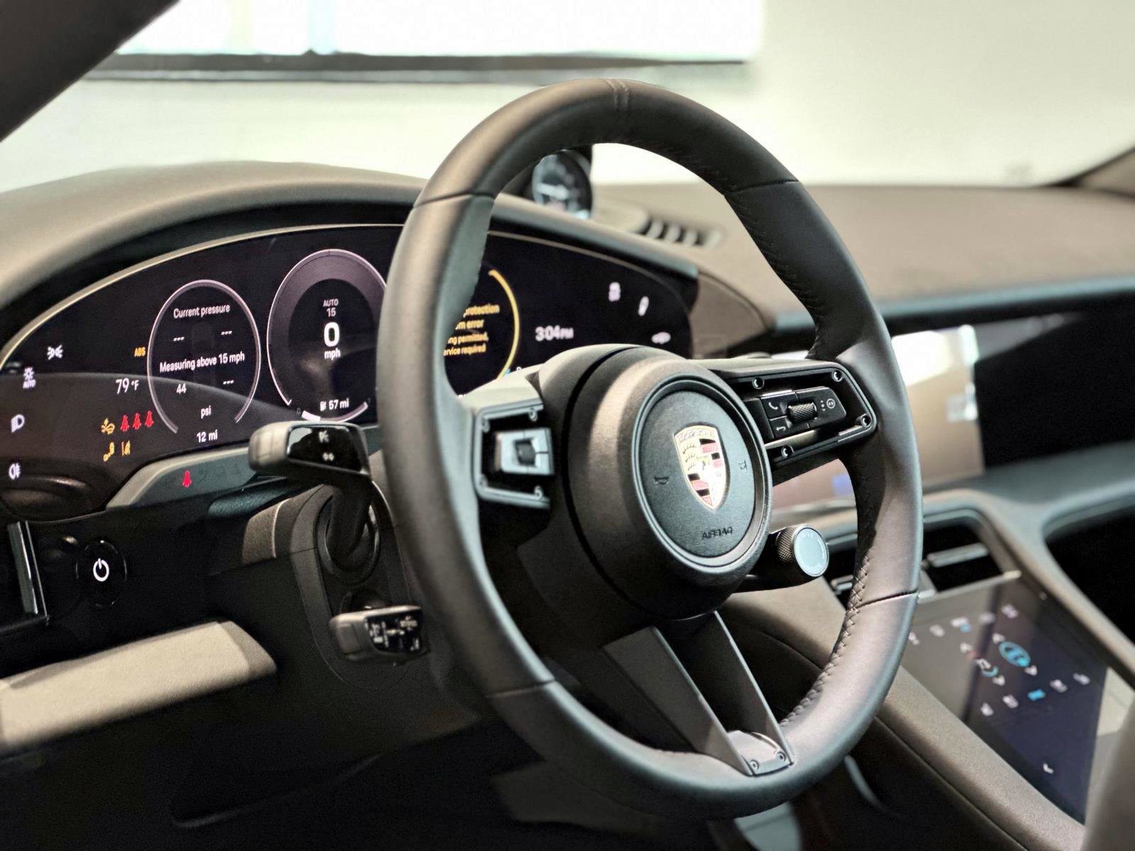 Certified 2025 Porsche Taycan image 4