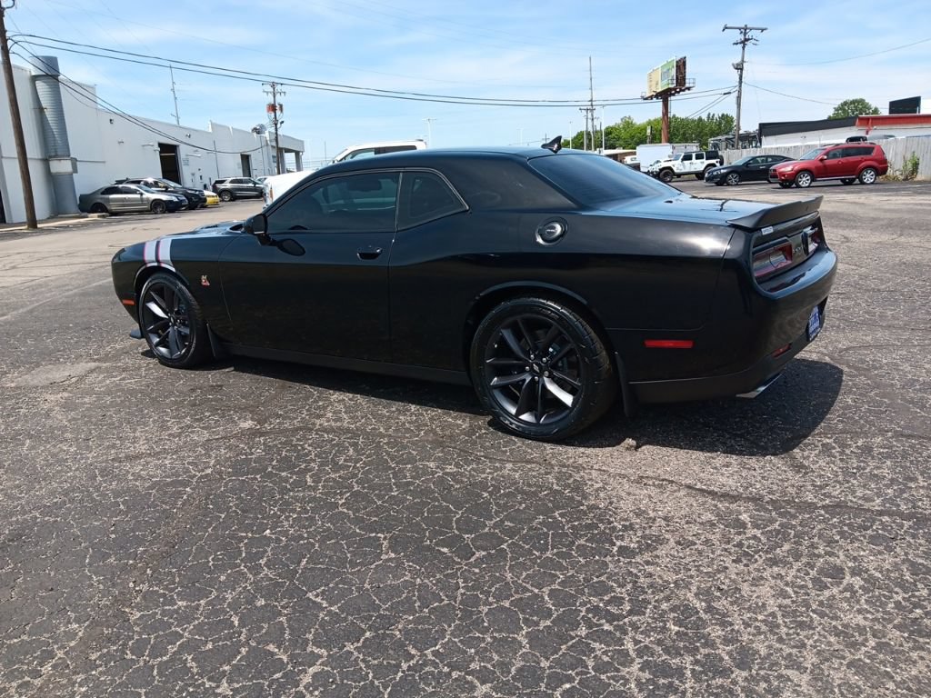 Used 2019 Dodge Challenger R/T Scat Pack RWD image 7
