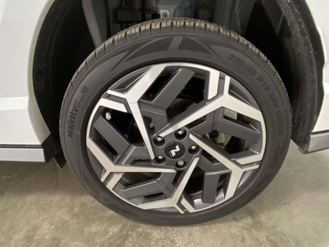 Used 2024 Hyundai Kona N Line image 8