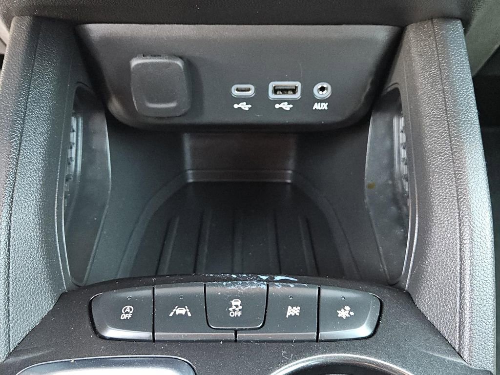 Used 2023 Chevrolet TrailBlazer RS w/ Convenience Package image 16