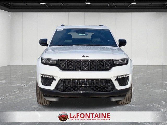 New 2025 Jeep Grand Cherokee Limited w/ Black Appearance Package image 8