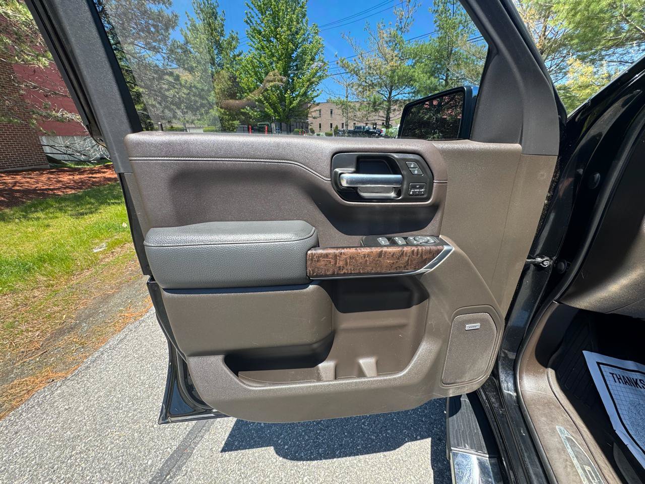 Used 2019 GMC Sierra 1500 Denali w/ Technology Package AWD/4WD image 14