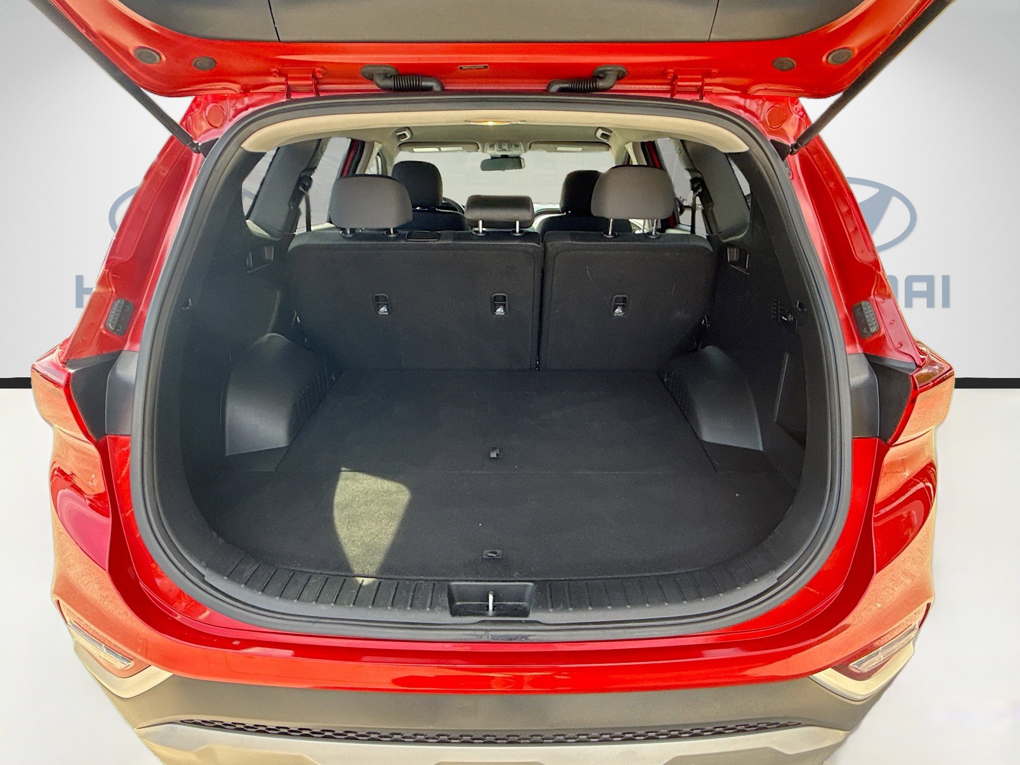 Used 2020 Hyundai Santa Fe SE w/ Cargo Package image 24