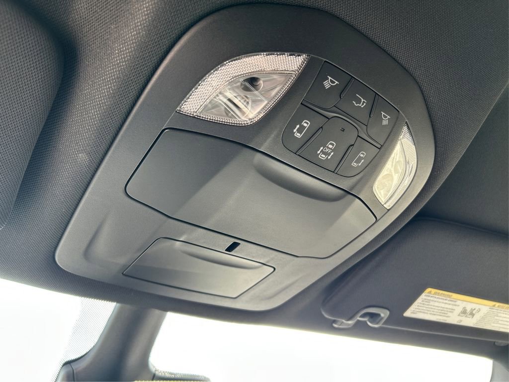 New 2025 Chrysler Voyager LX image 45