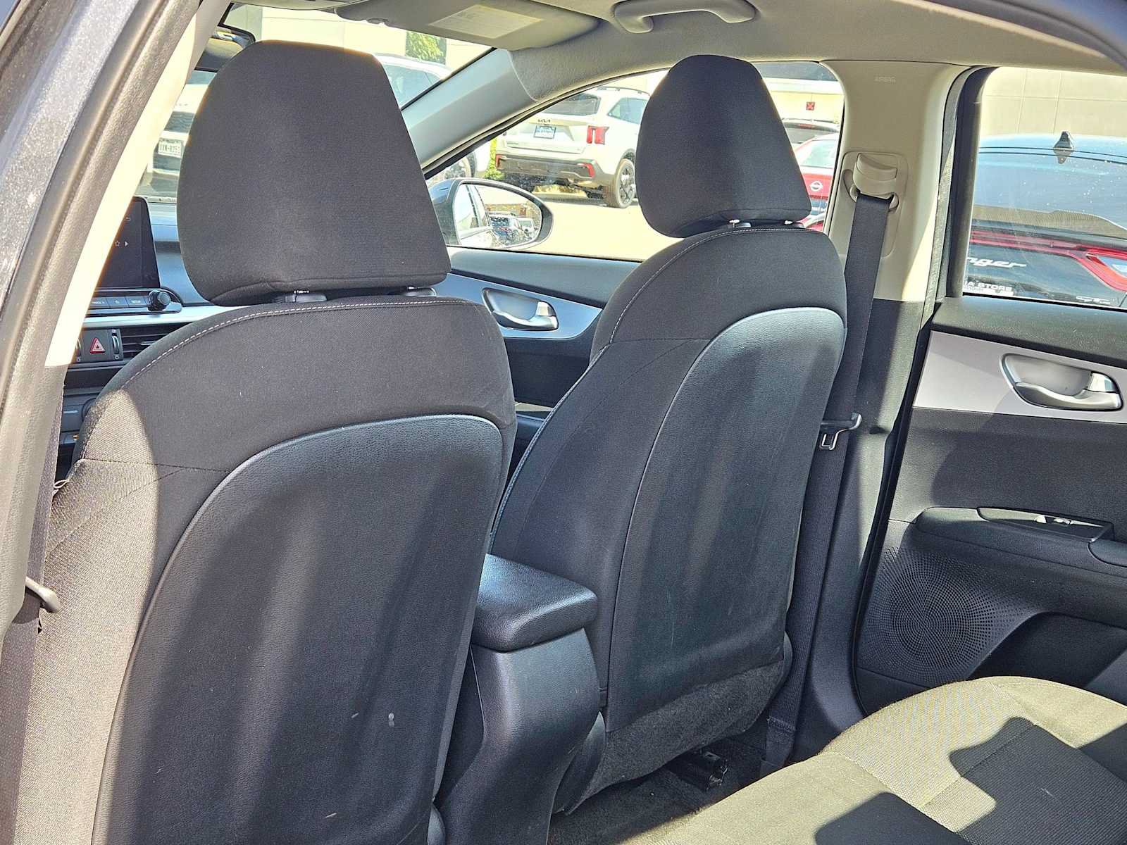 Used 2024 Kia Forte LXS FWD image 17