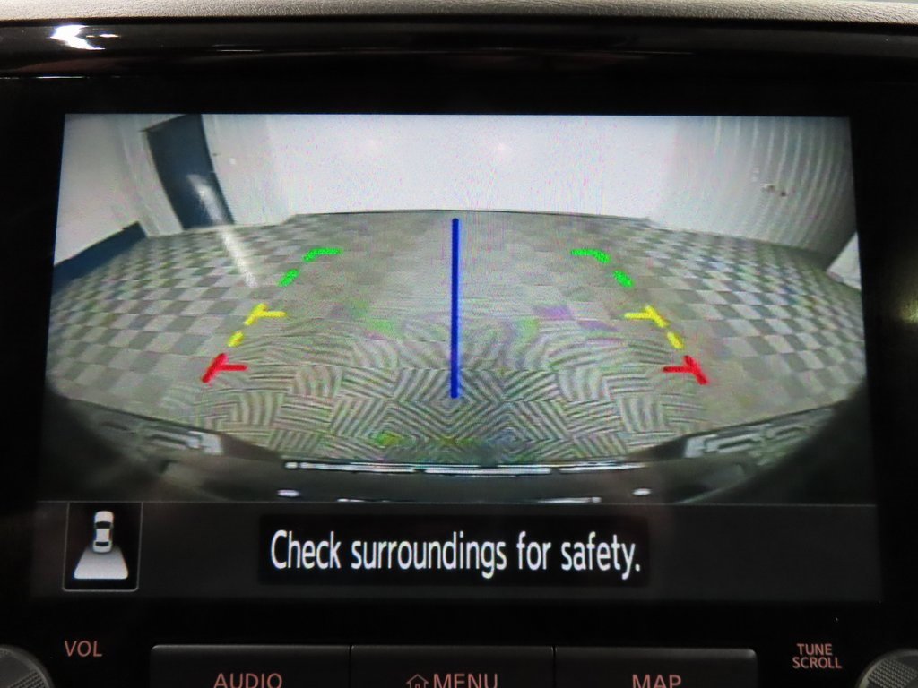 Used 2023 Nissan Frontier PRO-4X image 17