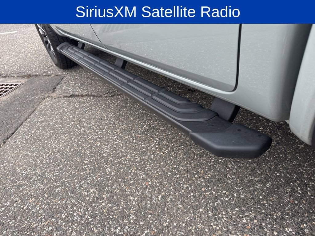 Used 2022 Ford Ranger XLT w/ Equipment Group 301A Mid image 11